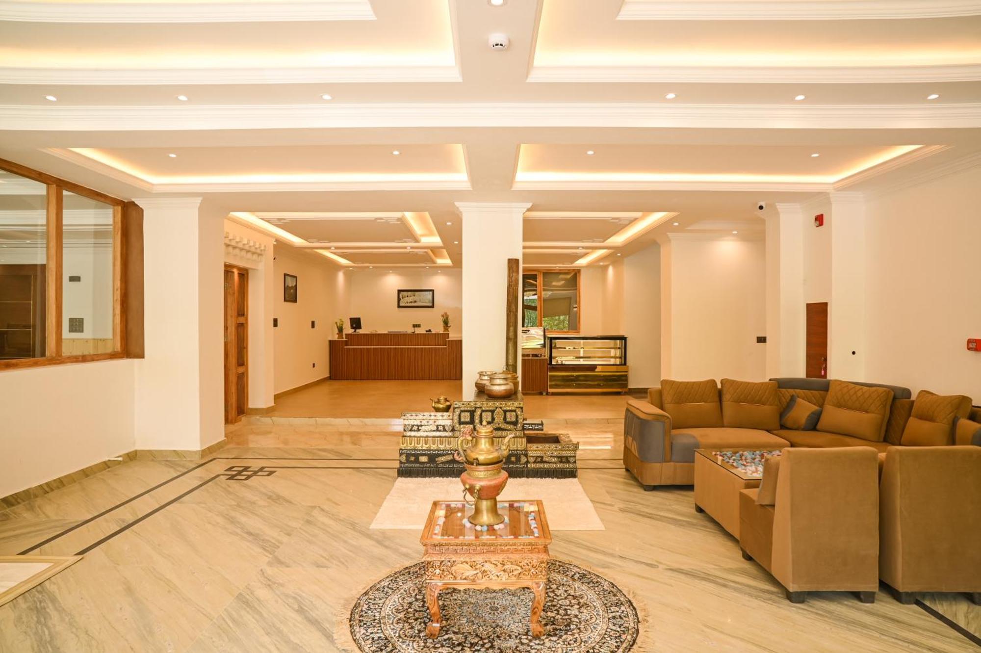 Hotel Ladakh Hills 레 외부 사진