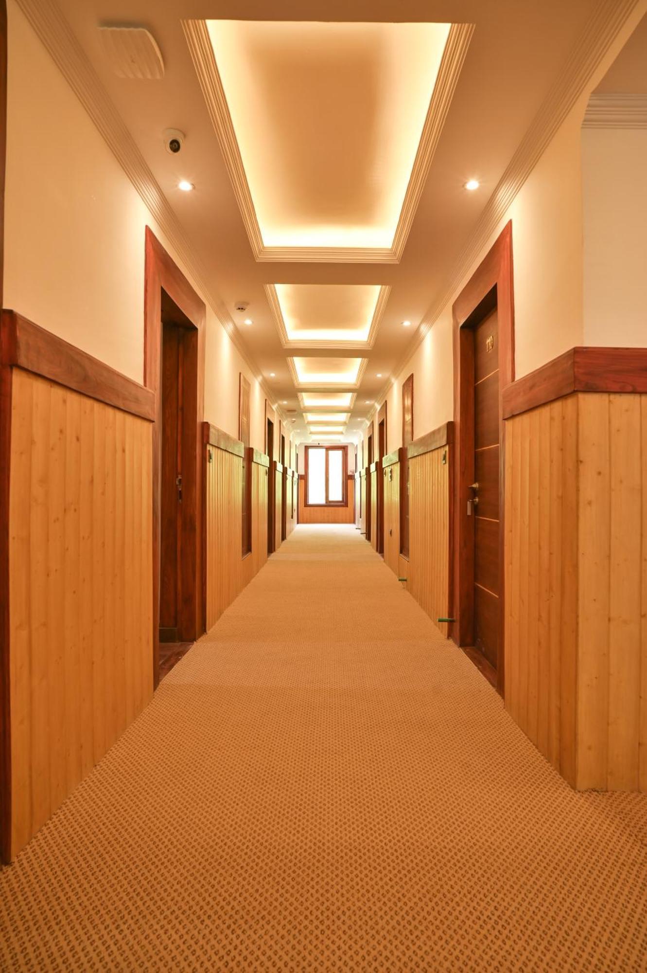 Hotel Ladakh Hills 레 외부 사진